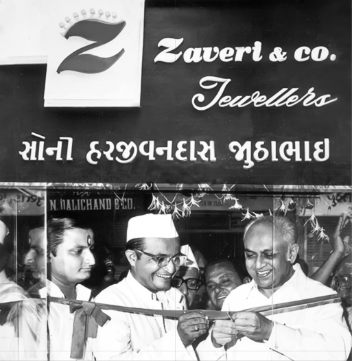 Zaveri’s first venture into wholesale jewelry at Ratanpole.